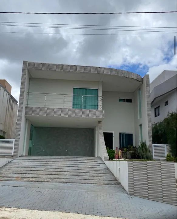 Casa em condomínio fechado