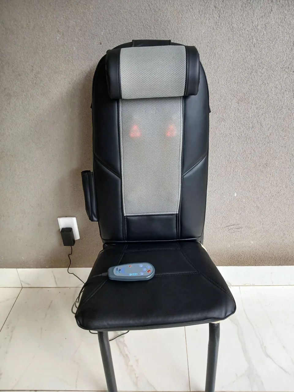 Cadeira de Massagem com Aquecimento e Vibração