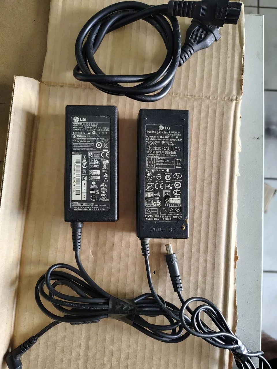 Adaptador LG DSA-36W-12 12V 3A