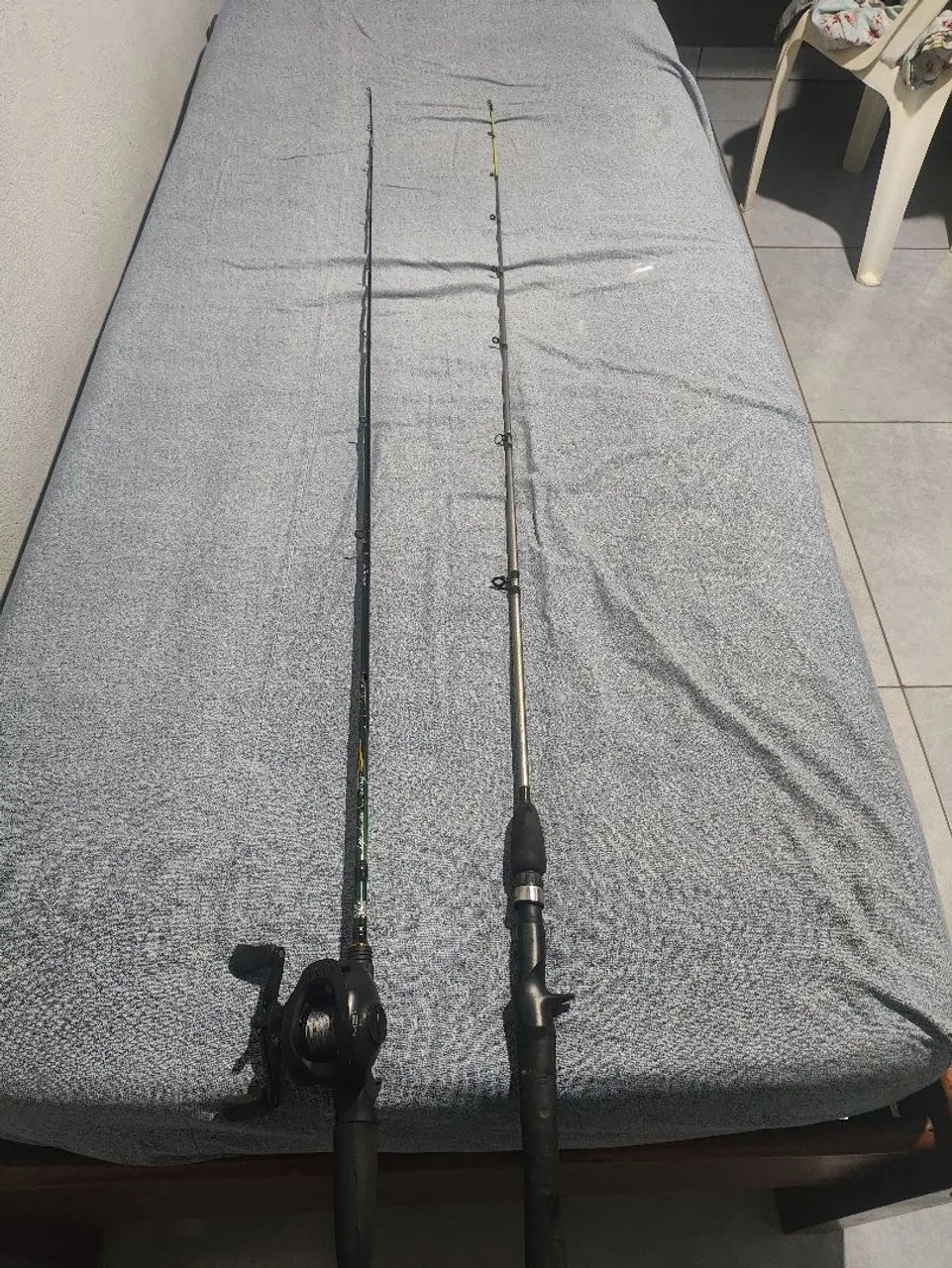 Kit pesca duas carretilhas