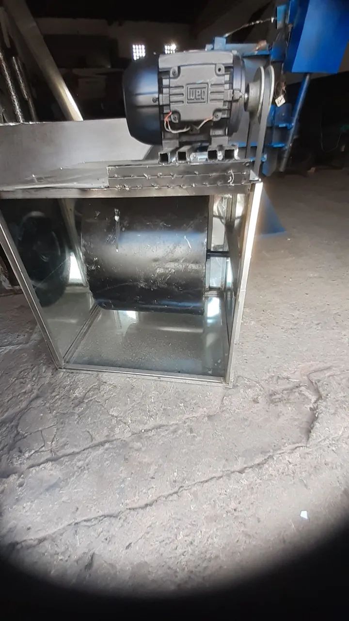 Máquina de exaustão e ventilação industrial 