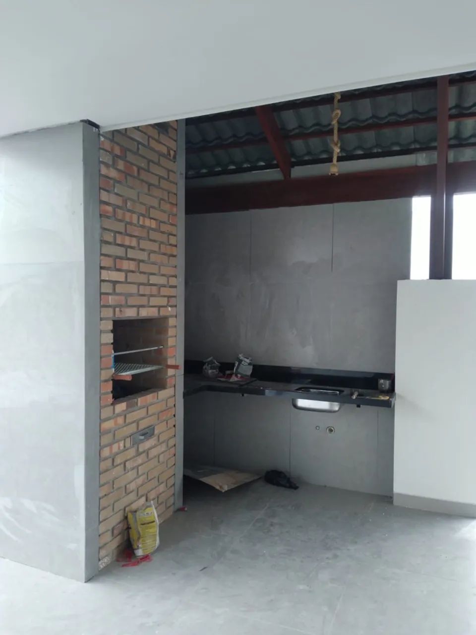 Excelente casa ampla no condomínio Fazenda Real 1 - Foto 2