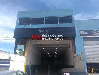 Galpão 360 metros e 9 kitnets para Venda em Barueri SP.