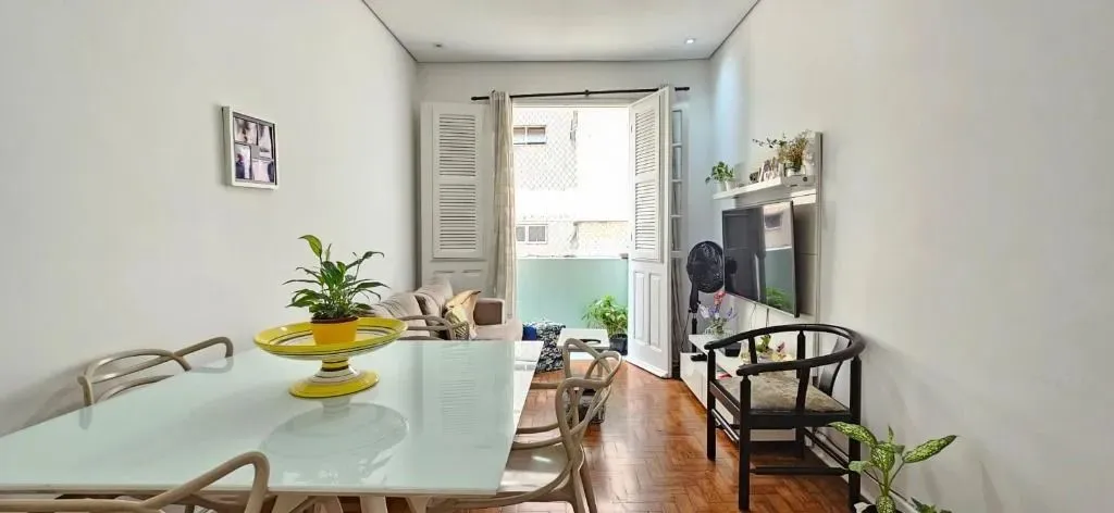 Comprar apartamento 2 dormitórios no bairro Boqueirão em  Santos