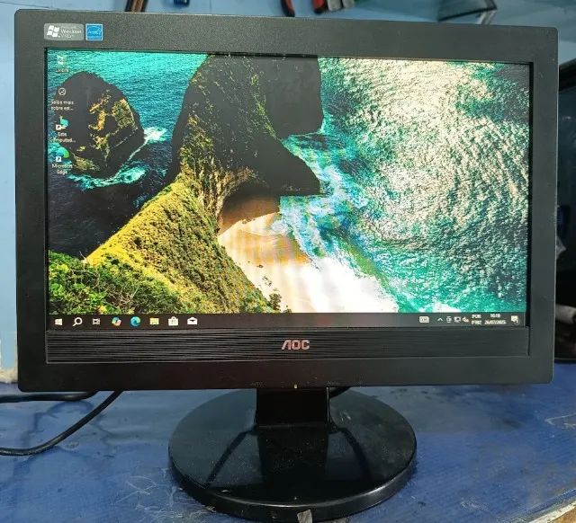 Monitor Lc Aoc Modelo 519w 15 Polegadas em perfeito estado64385327609603120