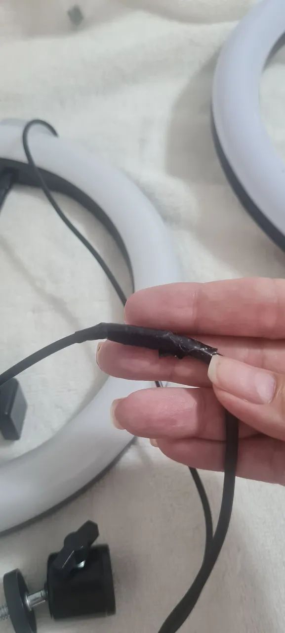 02 (duas) Ring Light's e 01 (um) tripé  - Foto 3