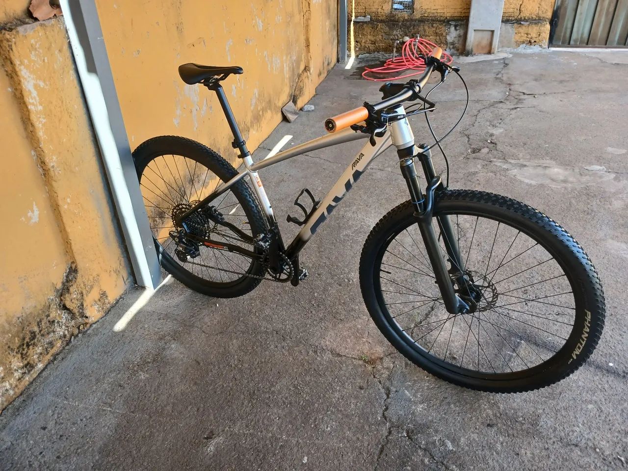 Bicicleta Mountain Bike
