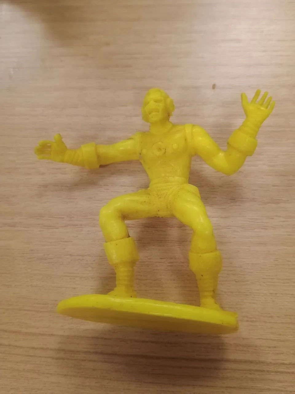 Boneco homem de ferro Gulliver 