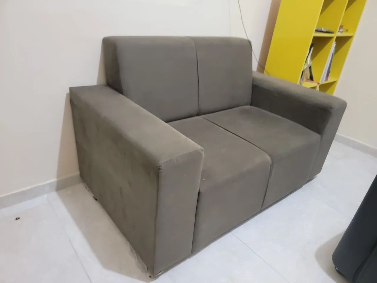 Sofá Seminário Novo, pouco usado  - Foto 2