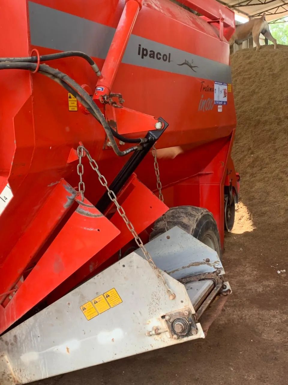 Vagão misturador Ipacol tratomix 6.0 - Foto 5