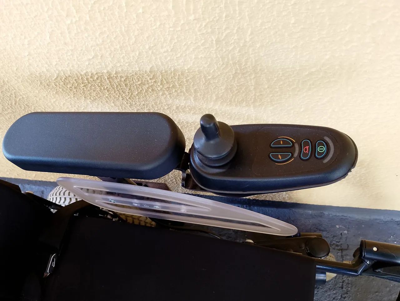 Cadeira de rodas motorizada  Ottobock B 4000 - Foto 4