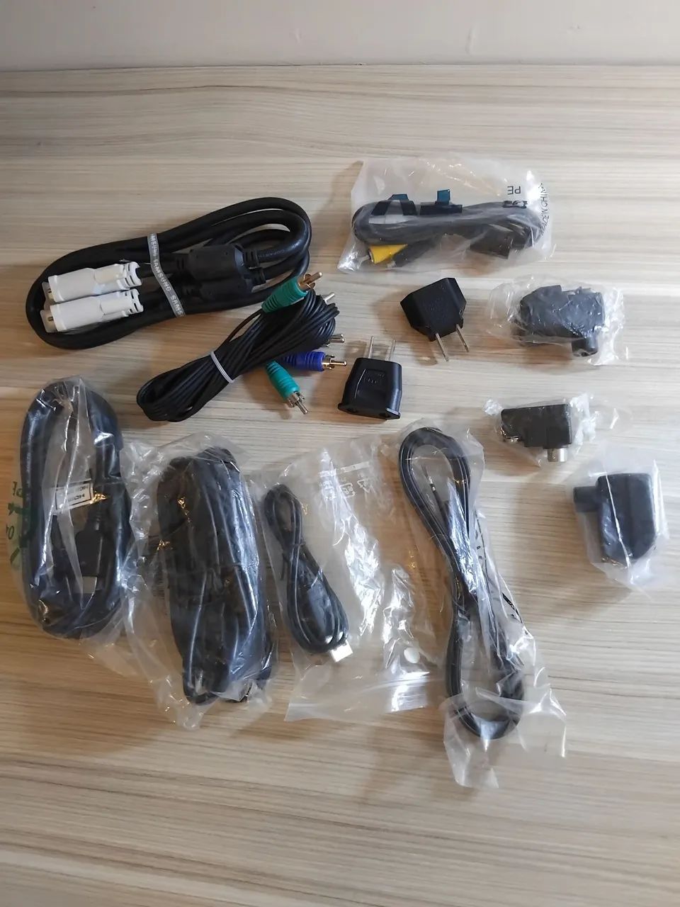 Lote de Cabos para Computador - Diversos Tipos