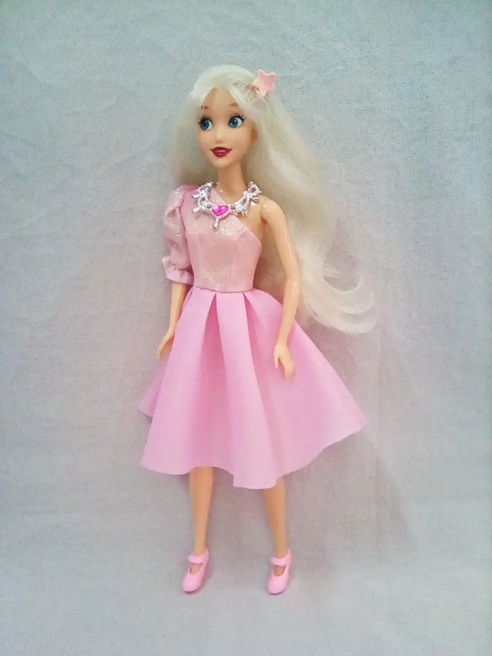 Boneca Sereia Musical + Corpo Extra Estilo Barbie, Roupas e Acessórios - Foto 4