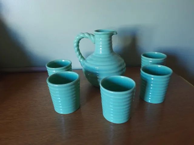 conjunto jarra e  copos - antiguidade