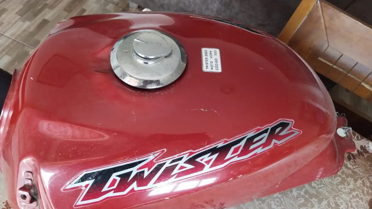 Peças Originais da CBX Twister 2003 - Foto 3