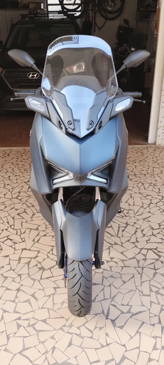 Xmax Connected 25/25