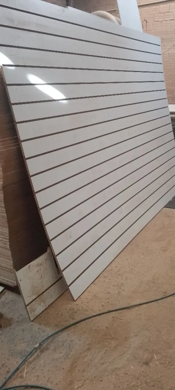 Painel Canaletado MDF para Decoração e Organização
