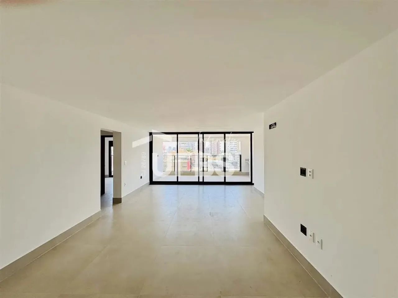 Apartamento 3 Suites 171m2 com 3 vagas de garagem - Foto 2