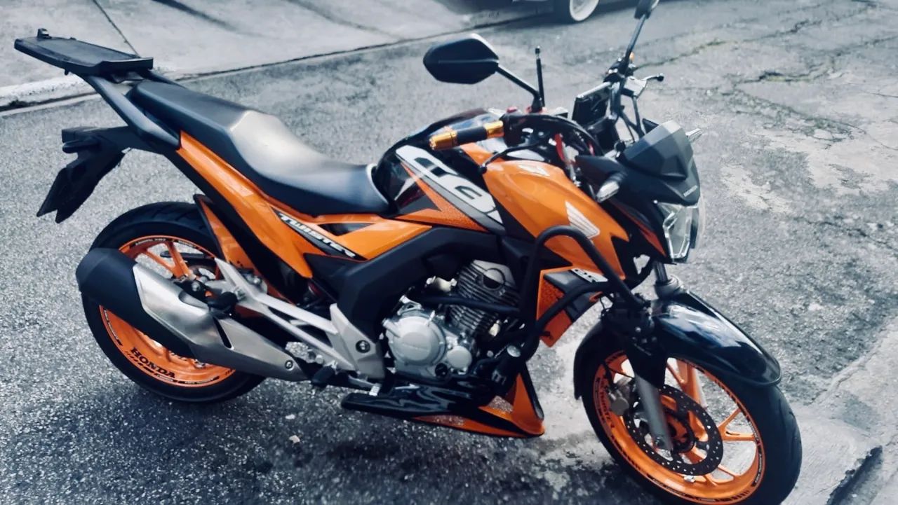 Honda CB Twister 250 - Laranja - 2019 - Foto 4