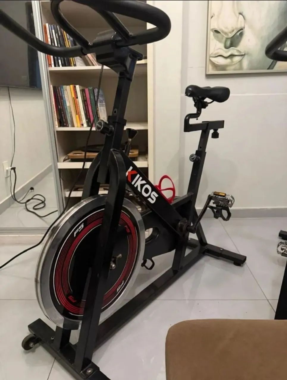Bicicleta Ergométrica Kikos F5