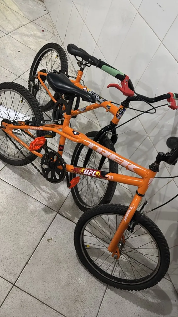 Bicicleta Trek UFC 470