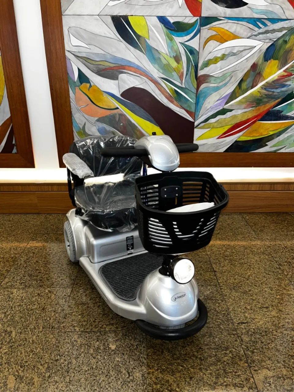 Scooter elétrica Mirage SX - Freedom - cadeira de rodas motorizada