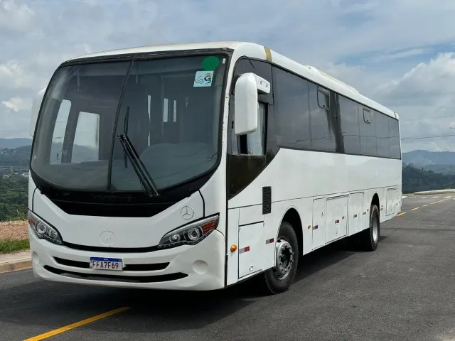 ONIBUS RODOVIARIO MERCEDES BENS COM AR CONDICIONADO