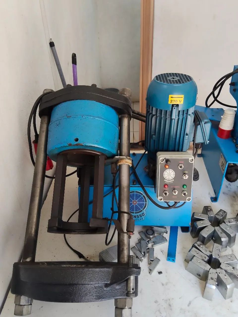 Máquina de prensar mangueira hidráulica  - Foto 2