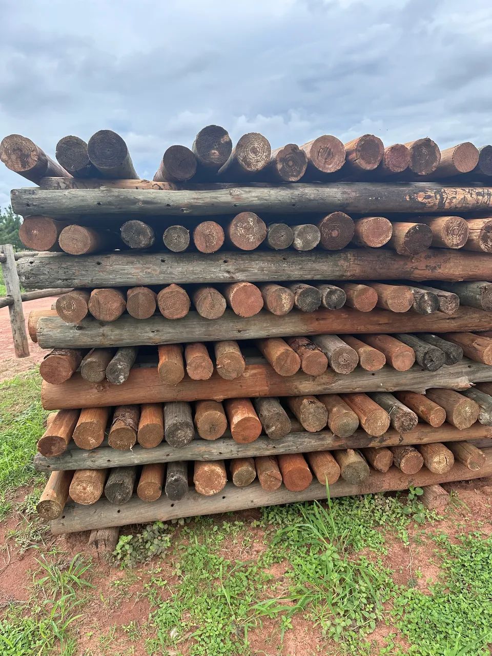 Poste pinus para cerca  - Foto 3