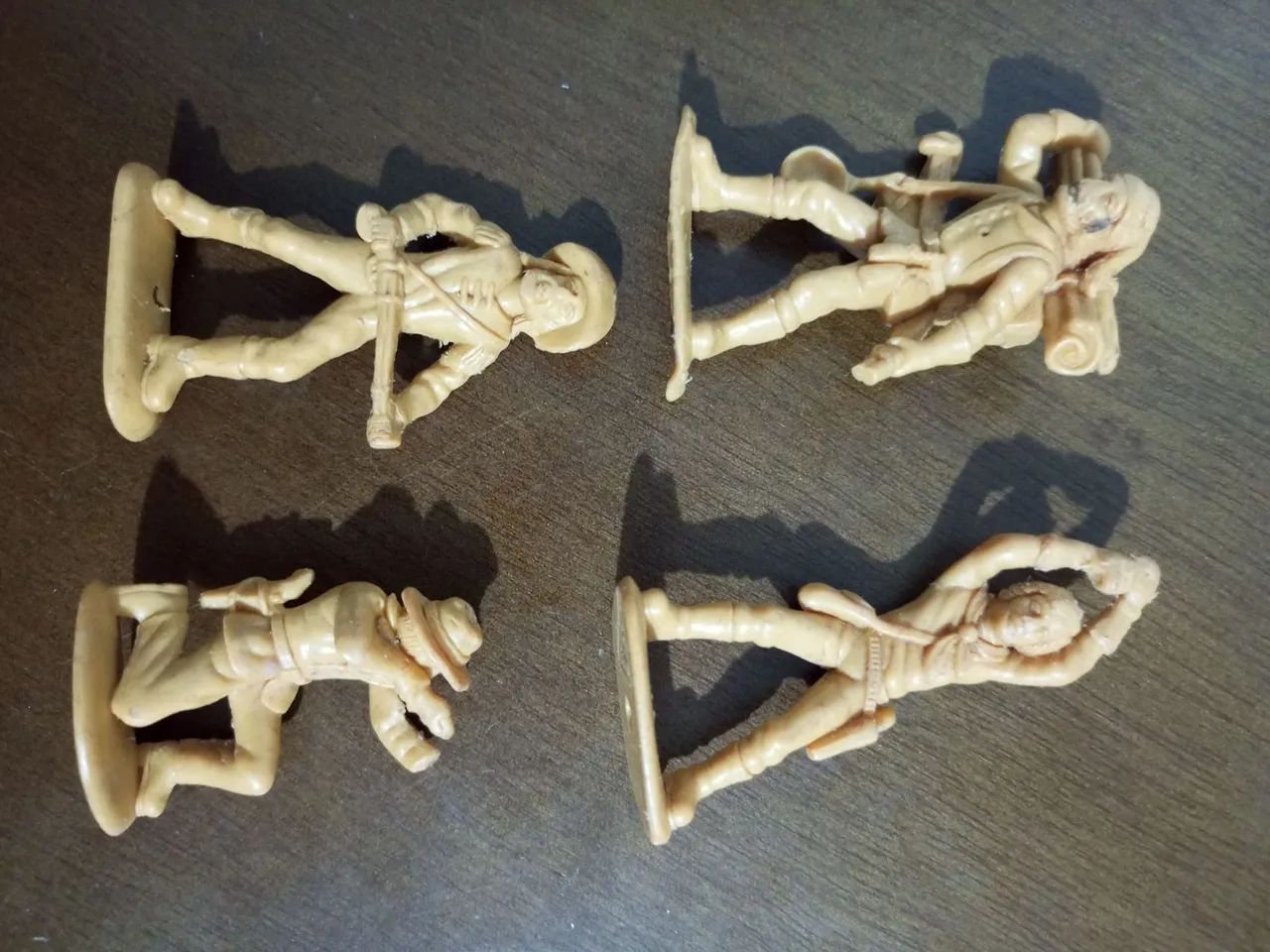 Hominhos Gulliver  - Foto 2