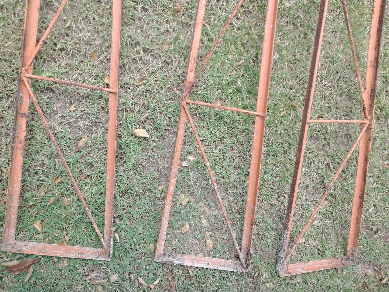 Treliças de ferro usadas, mas nem conservadas. - Foto 4