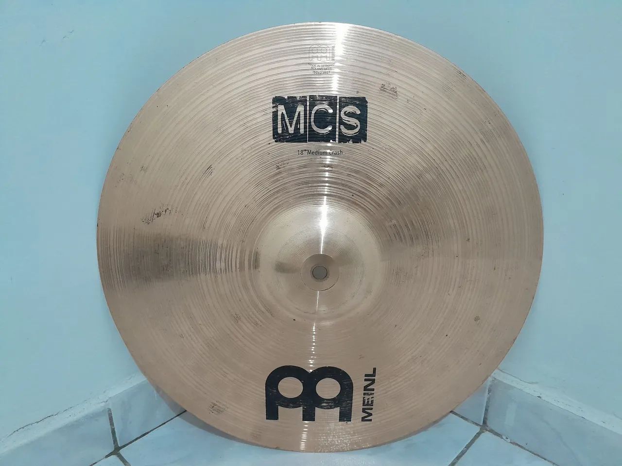 Prato de Bateria Meinl 18" Medium Crash