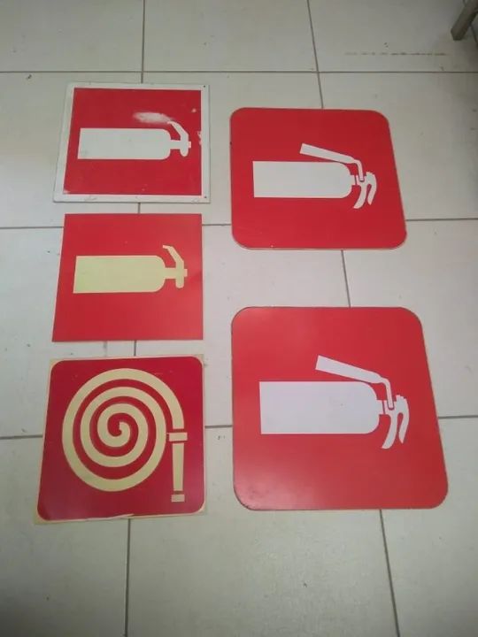 Placas de Extintor de Incêndio (Aceito Cartões, pix e dinheiro) - Foto 2