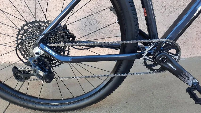 Bike Boost aro 29 montada em kit Sram SX 12v, Dvorak tamanho 17, top top - Foto 5