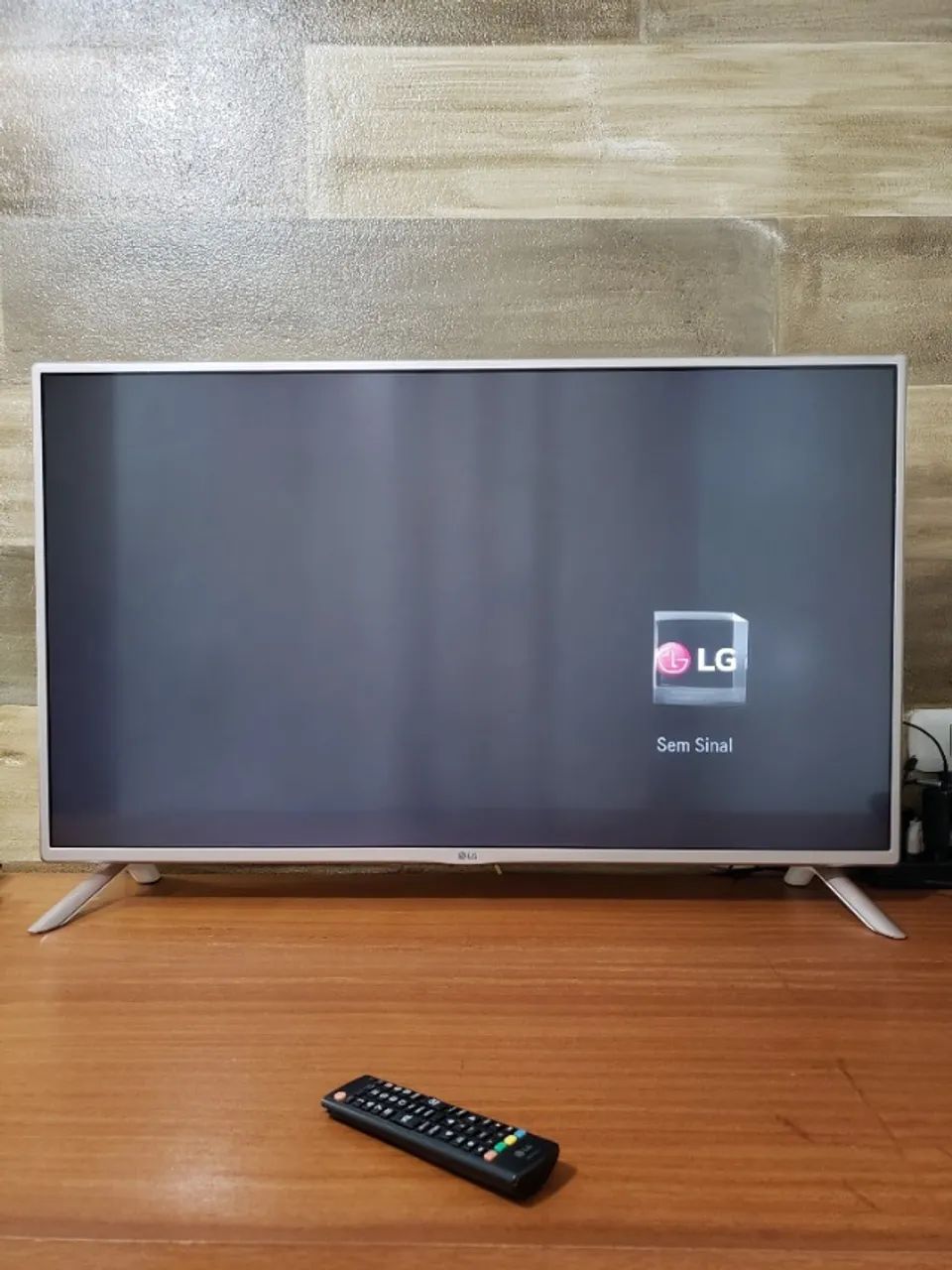 TV LG 42 polegadas modelo 42LF5850 - Foto 3