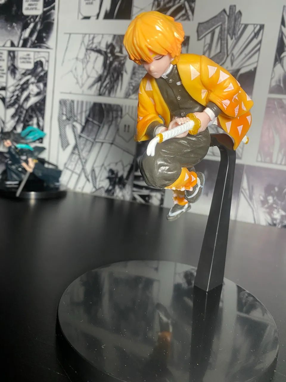 action figure zenistu 