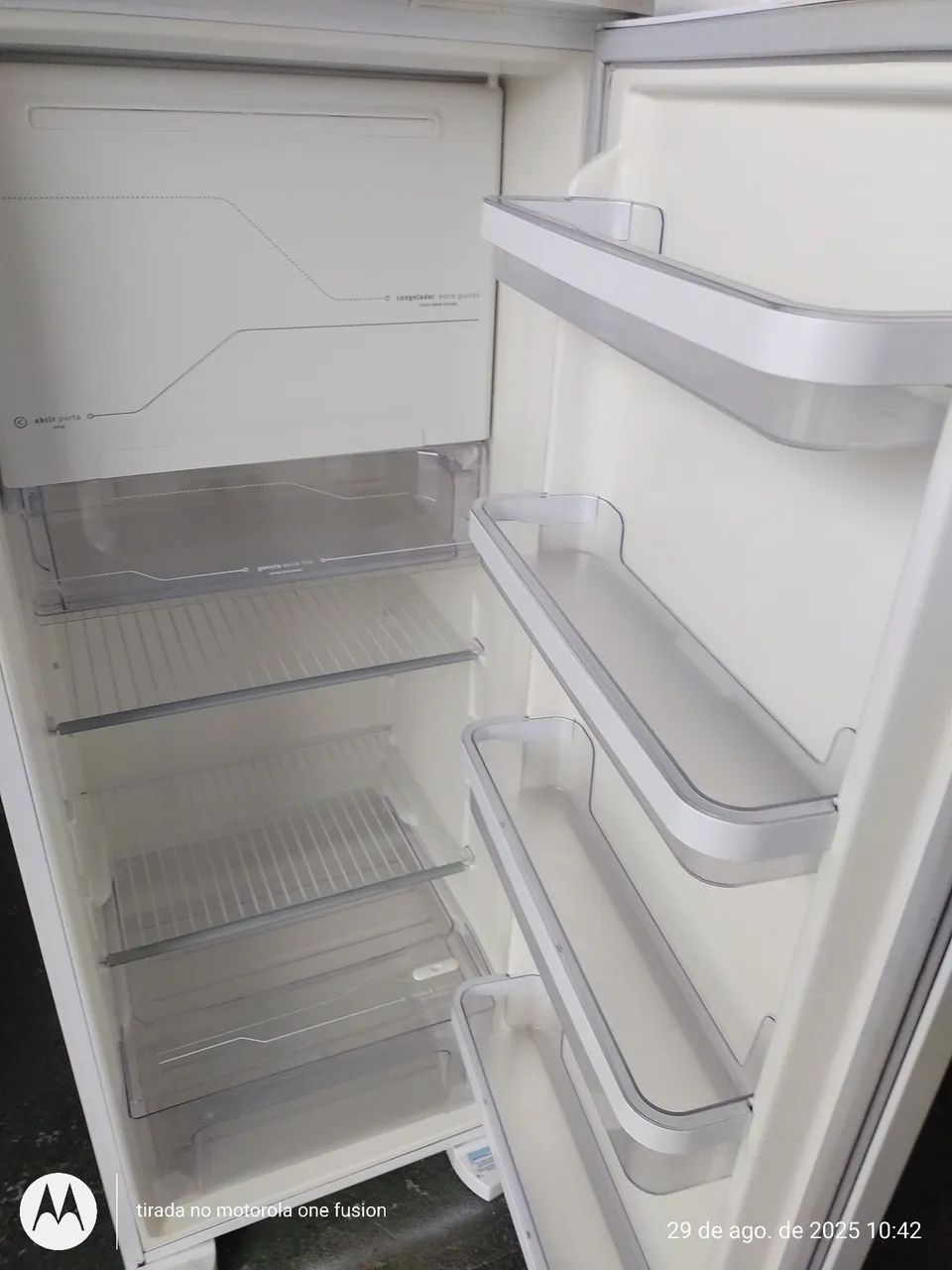 REFRIGERADOR ELECTROLUX RFE38 220V - Foto 2