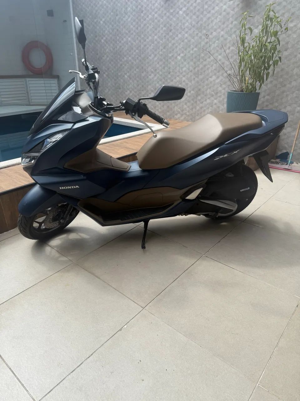 Honda Pcx  160  DLX  ABS