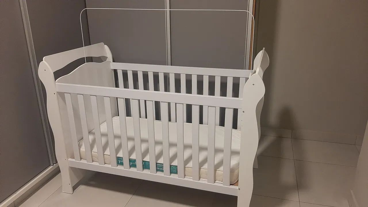 Berço Infantil Branco com colchão grão de gente - Foto 2