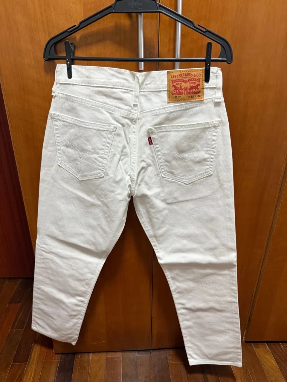 Calça Jeans Branca - Conforto e Estilo! - Foto 3