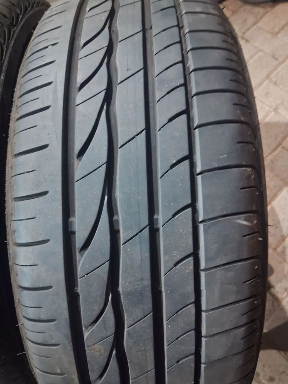 Pneu 205/55R16 91V  Bridgestone turanza e300 - Foto 3