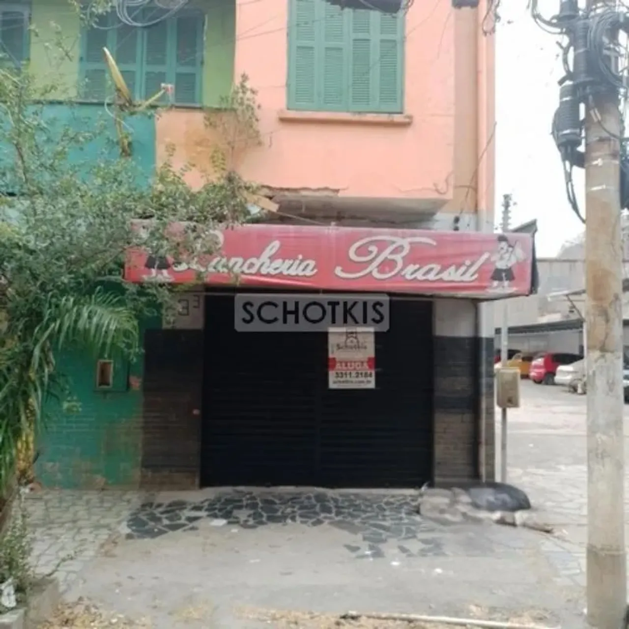 IMOBILIÁRIA SCHOTKIS ALUGA LOJA NA PRES. FRANKLIN ROOSEVELT ENTRE AV. PÁTRIA E AV. BRASIL,