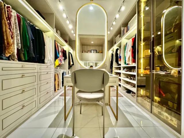 Casa Neo Clássica Alphaville Fortaleza, 4 suítes. - Foto 4