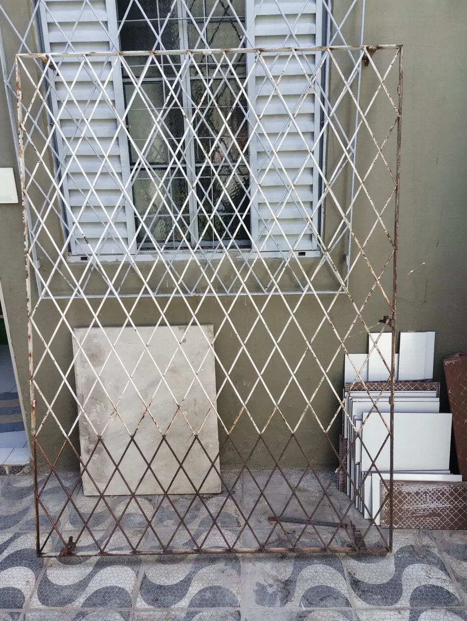 Grade de proteção para janela 165x120cm