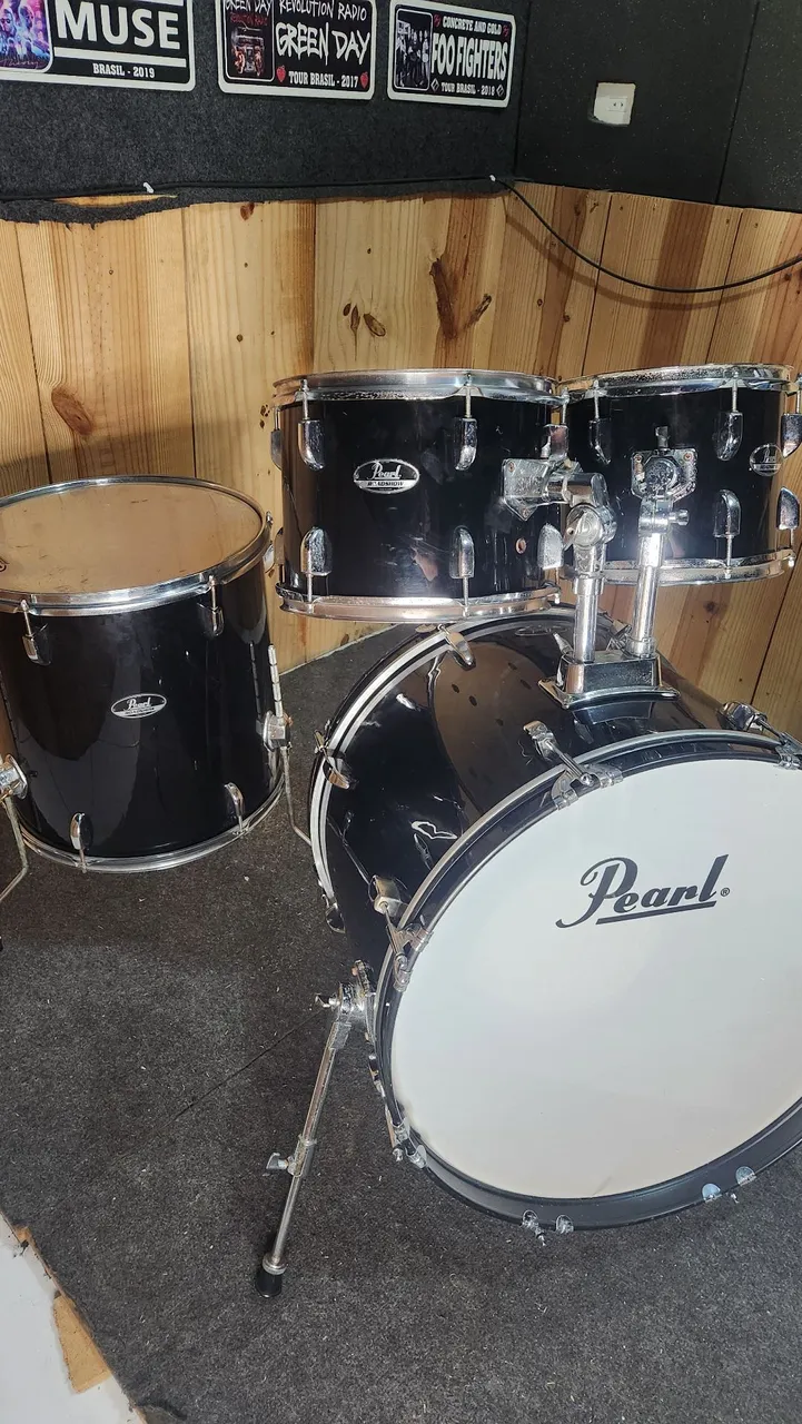 Bateria Pearl Roadshow Preta SHELLPACK