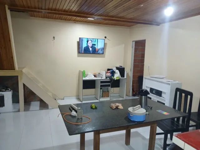 CASA COM PISCINA 63 MIL - Foto 2