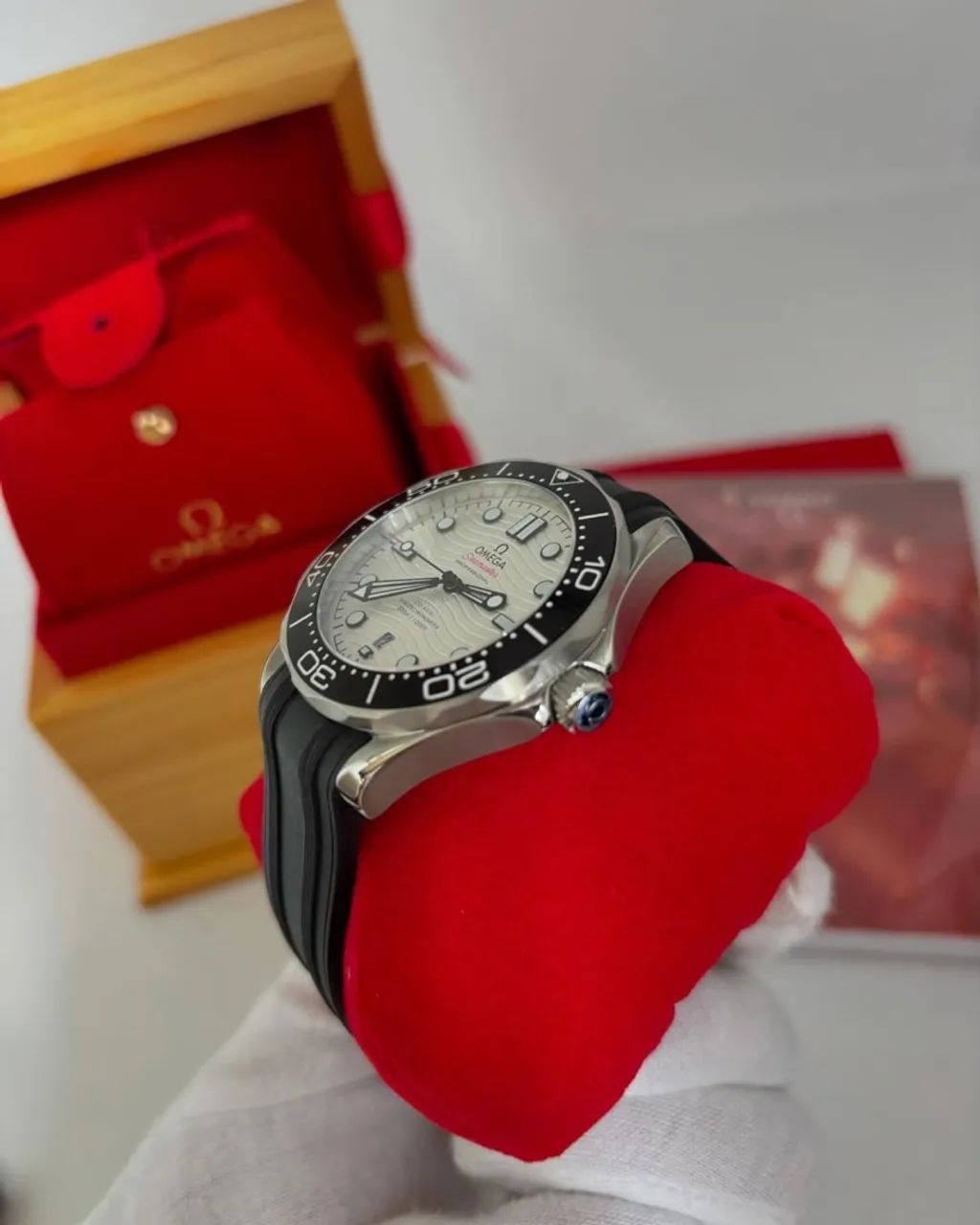 Relógio Omega Seamaster Diver 300M - Foto 2