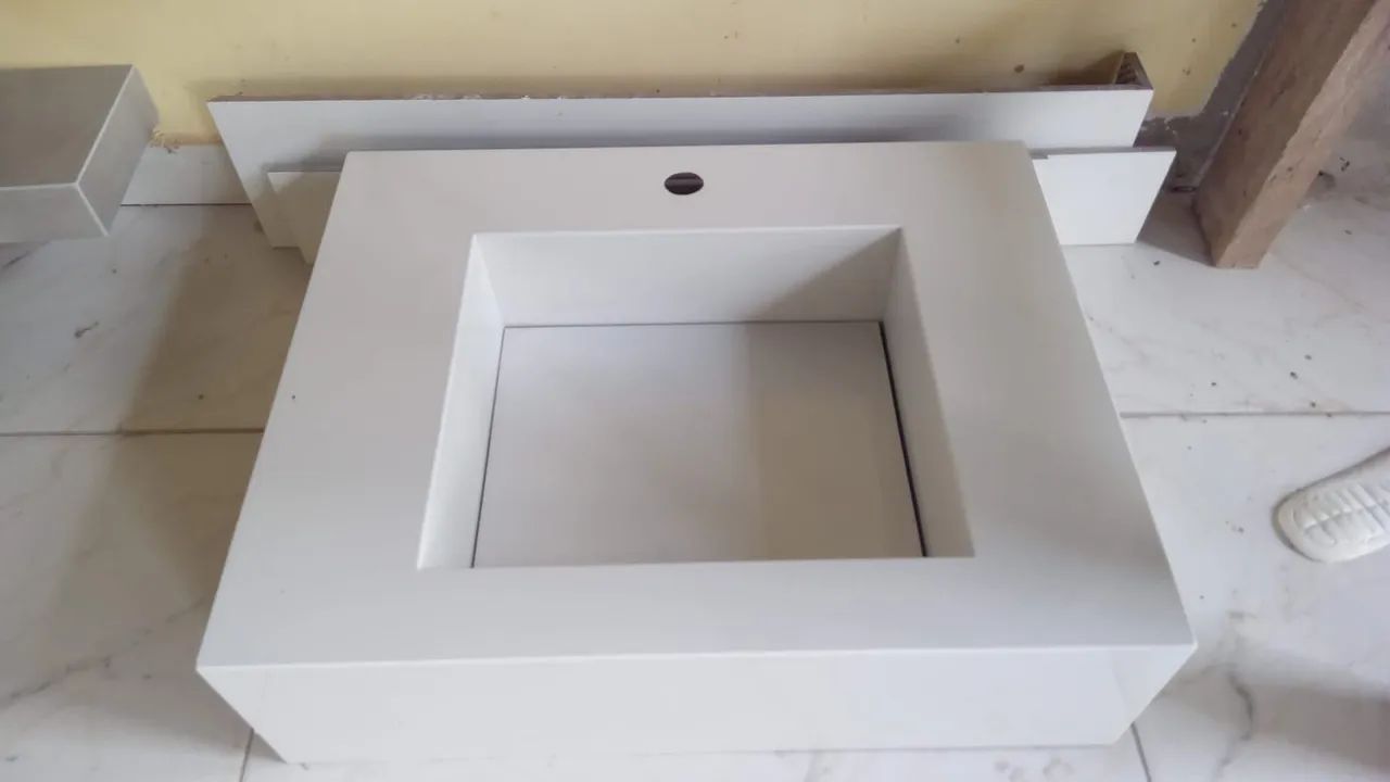 Cuba de Banheiro Quadrada Moderna