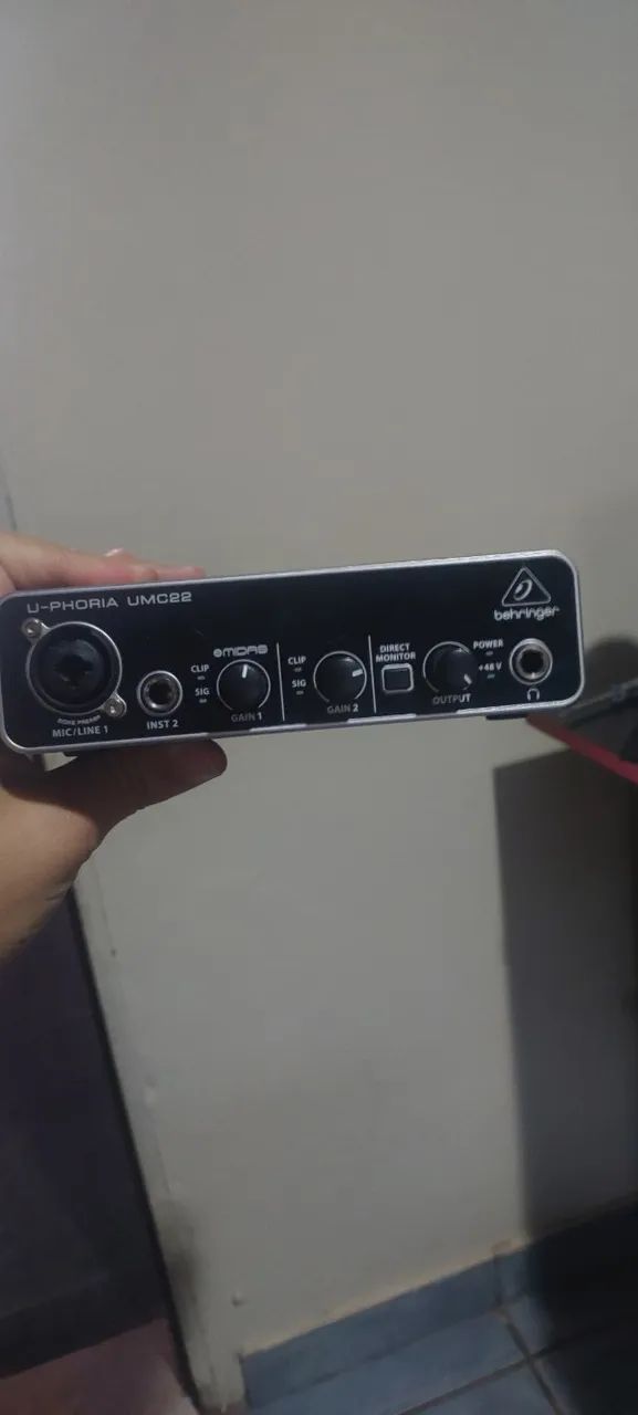 Behringer UMC22 Audio Interface64407621820801122