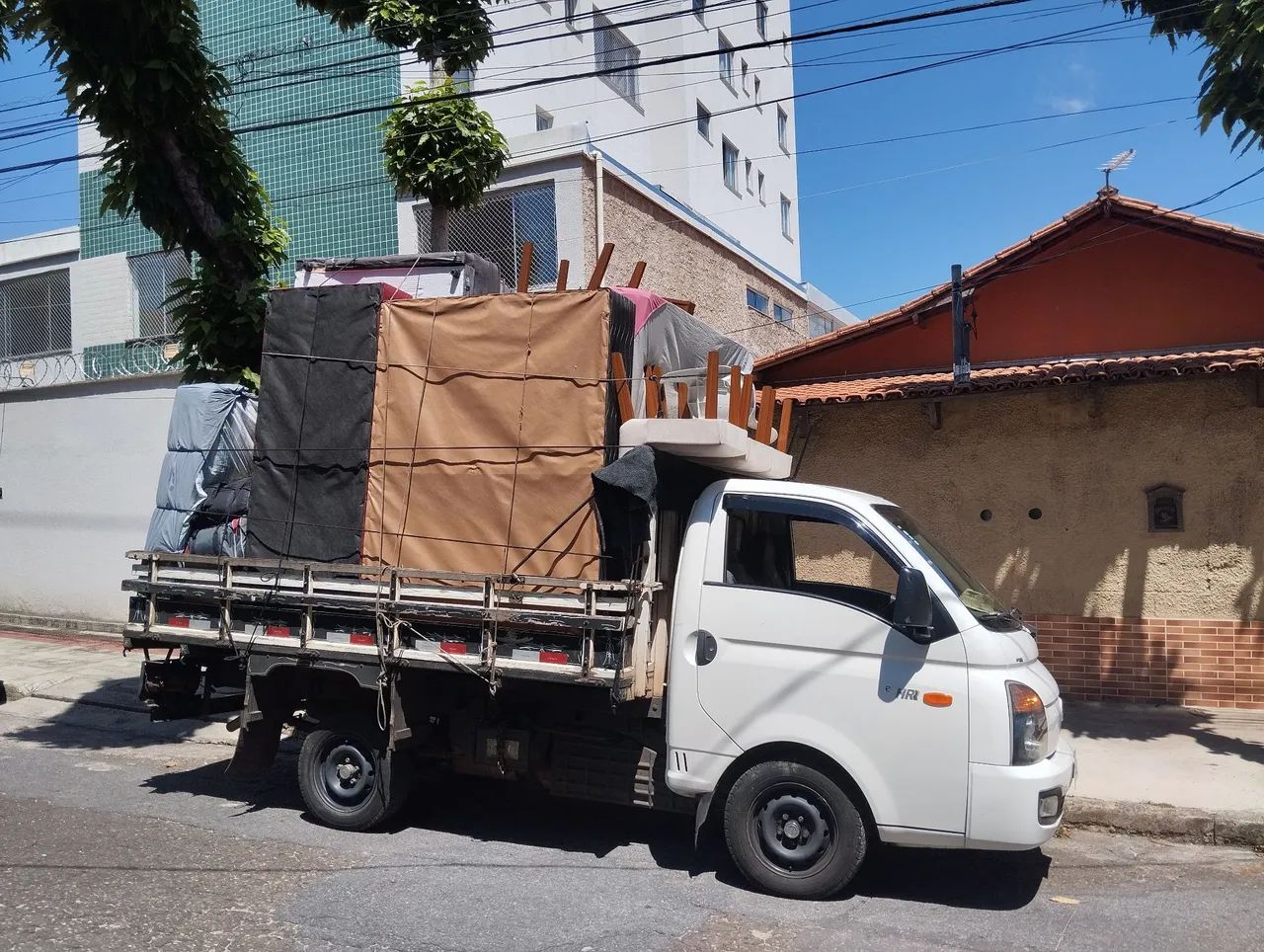 Carreto, viagem, frete e mudança 
